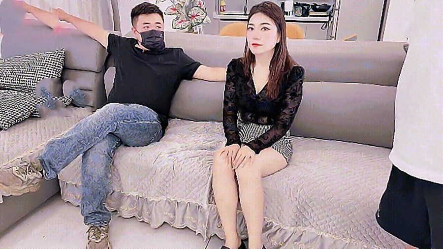 xjx505渣男欠钱后，让自己的老婆卖屁股抵债！