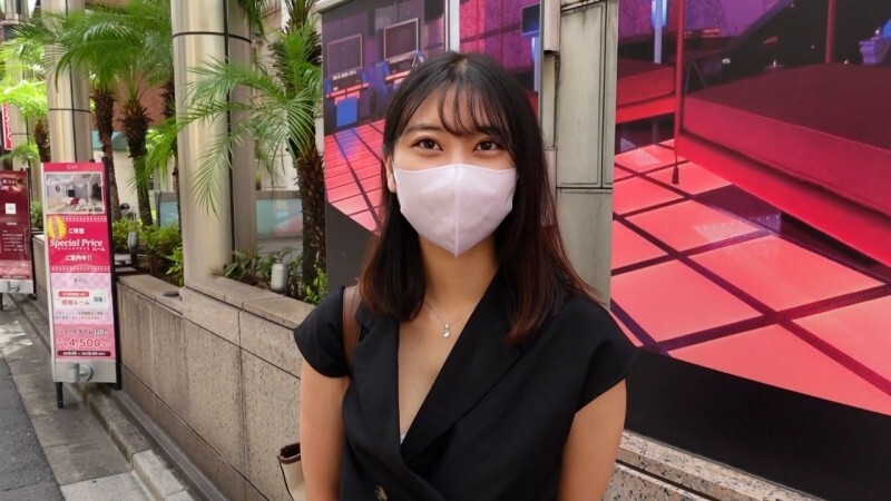 FC2-PPV-4743502 【首购限量5折】【还没男友！ ？ 】皮肤黝黑、身材苗条、性感火辣的少女！喜欢被支配，也喜欢支配别人！ 【评论加值】