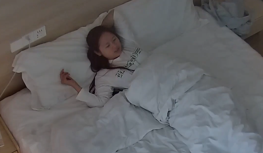 主题酒店 9-25 一对老夫少妻 这大哥是个急性子 而且玩得花呀 这些招式一般人没这么玩的吧