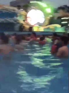 湖南.长沙新.婚妻子因.外表清.纯内心.淫荡.的反差，被绿帽.奴老公曝光.视频.炫耀