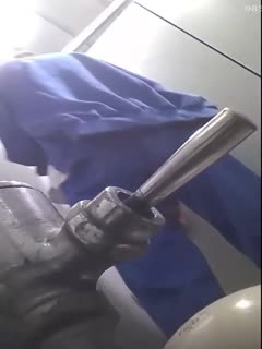 真实记录补习班不爱学习的女同学们大神课上偷拍她们睡觉玩手机，下课偷窥她们嘘嘘的美B