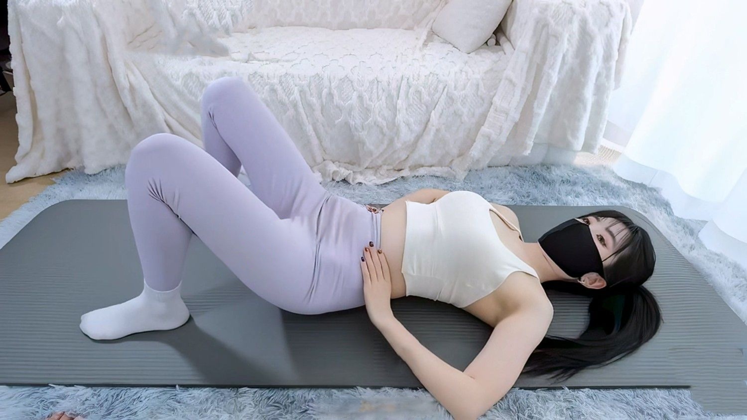 懒懒猪-淫妻骚穴在客厅被瑜伽教练大黑屌后入狂操